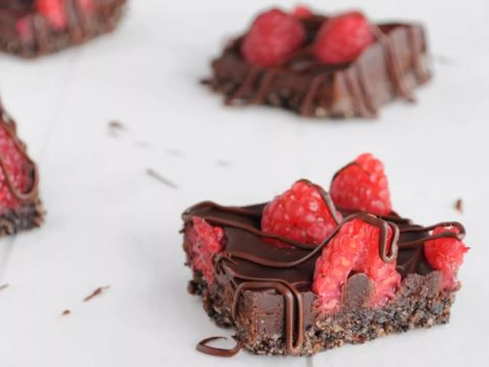 Truffes carrées au chocolat et à la framboise