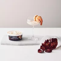 trempettes et tartinades fouettées Natrel avec cocktail de crevettes